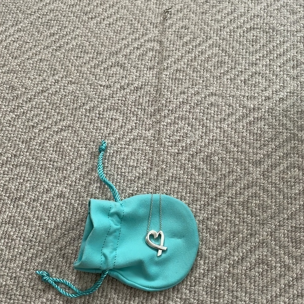 Tiffany & Co Paloma Picasso Loving Heart Pendant Necklace Silver 18 in Chain - Picture 2 of 4